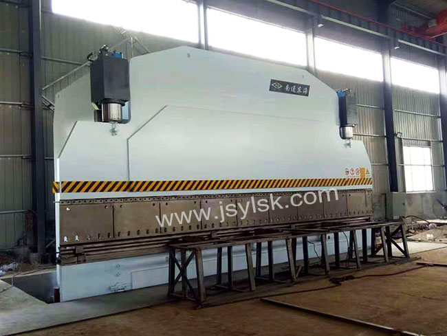 WE67K-800/10000大型折彎?rùn)C(jī)